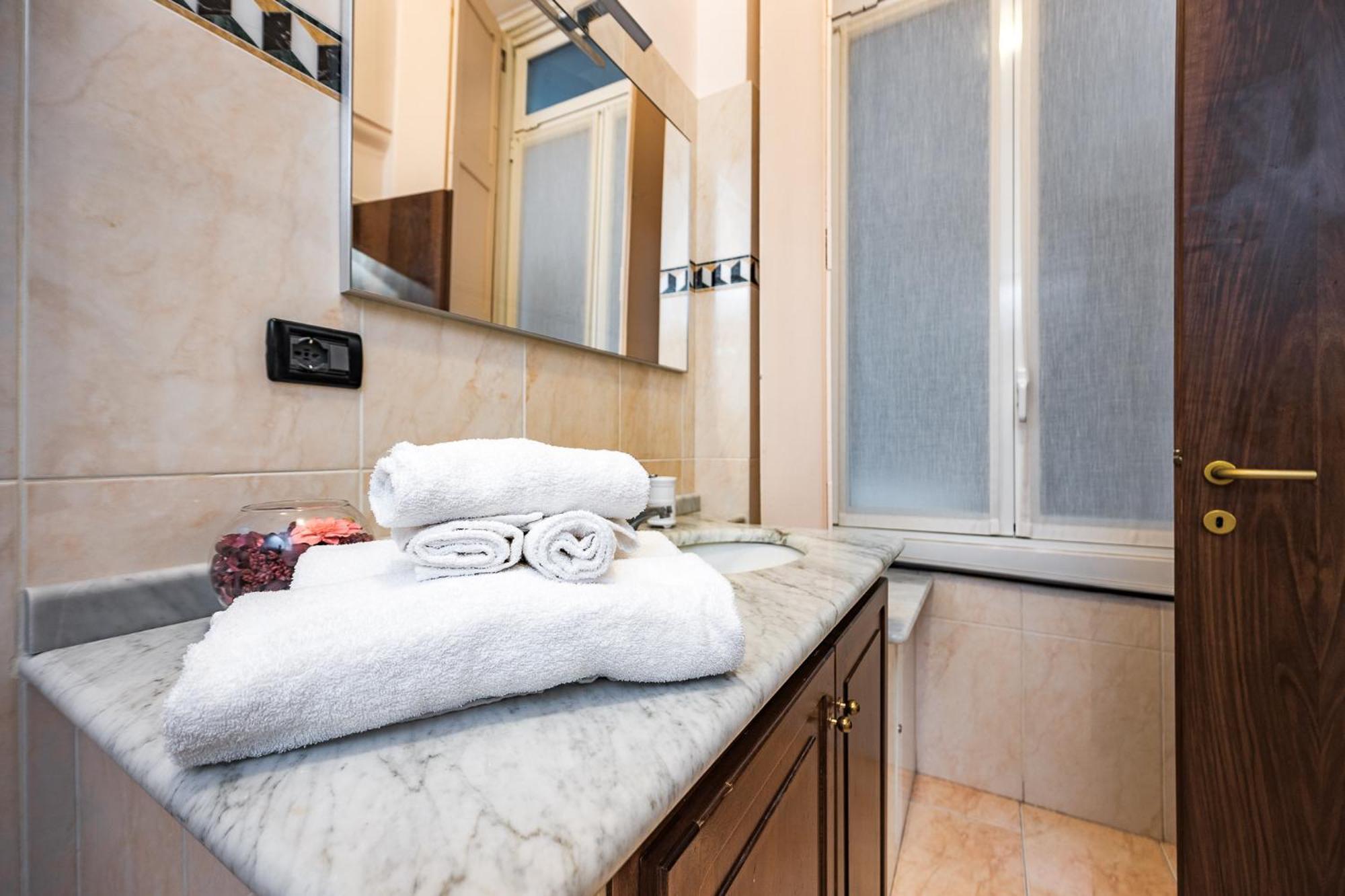 Apartamento Mattoni E Cotto Antica Genova - Genovainrelax Exterior foto